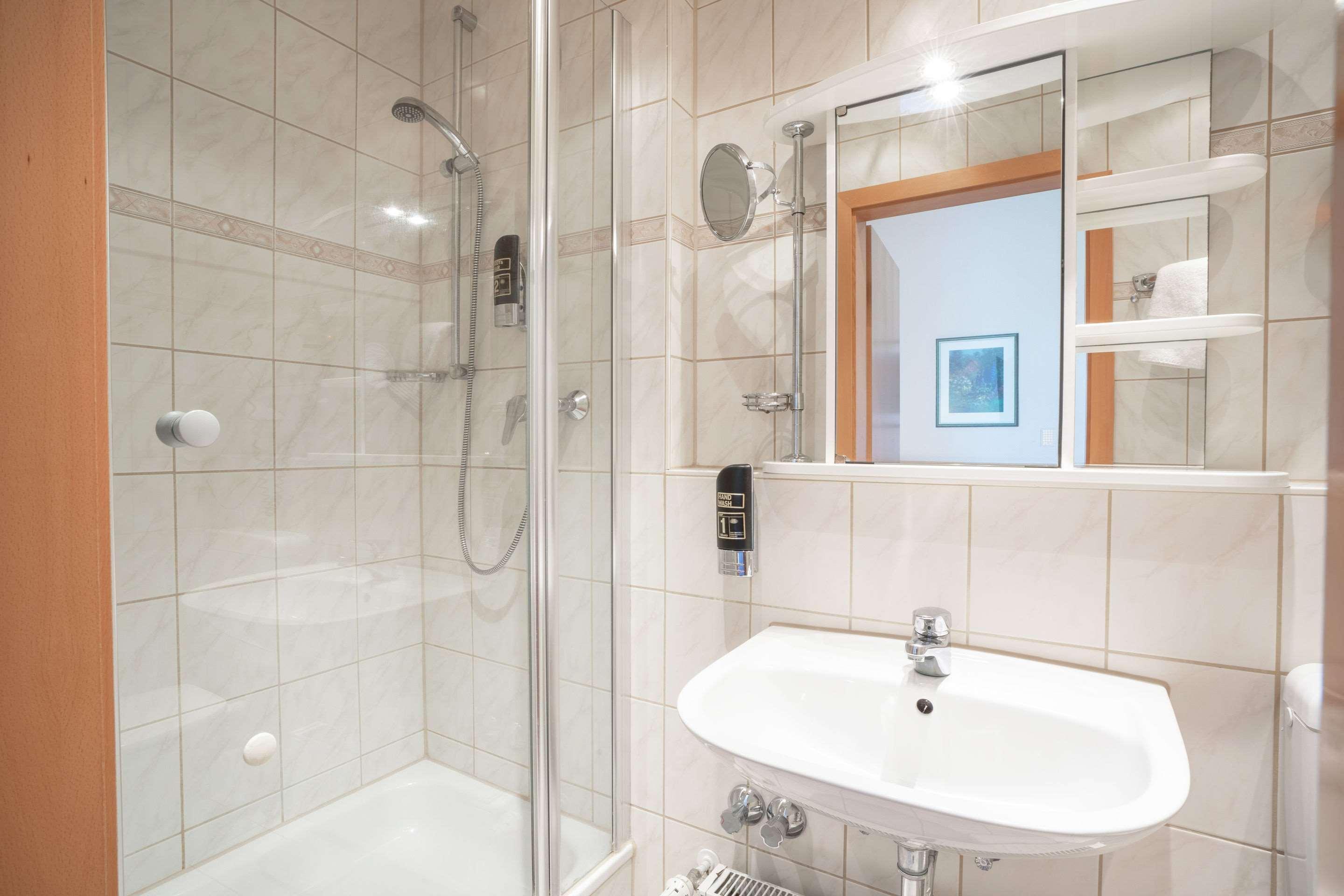 Hotel Komfort Am Kurpark 4*