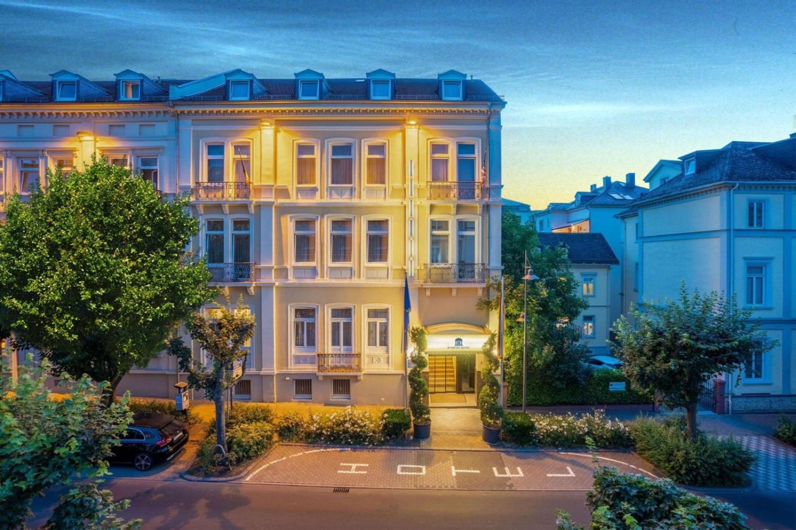Komfort Am Kurpark Hotel 4*