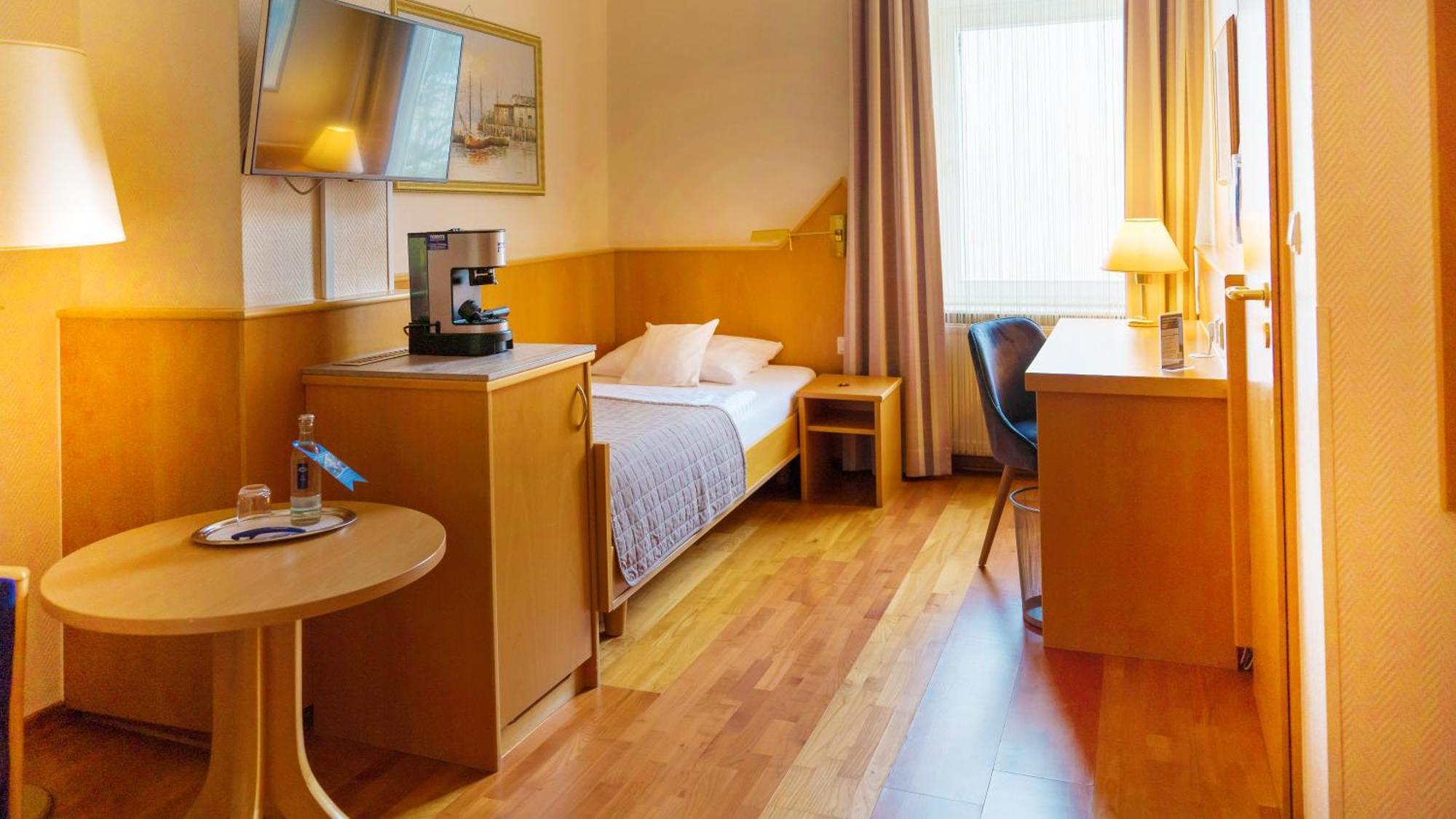 Komfort Am Kurpark Hotel 4*
