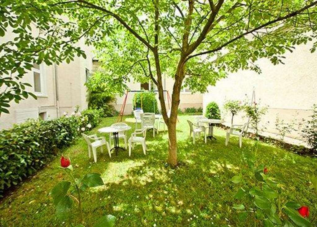 Hotel Komfort Am Kurpark 4*
