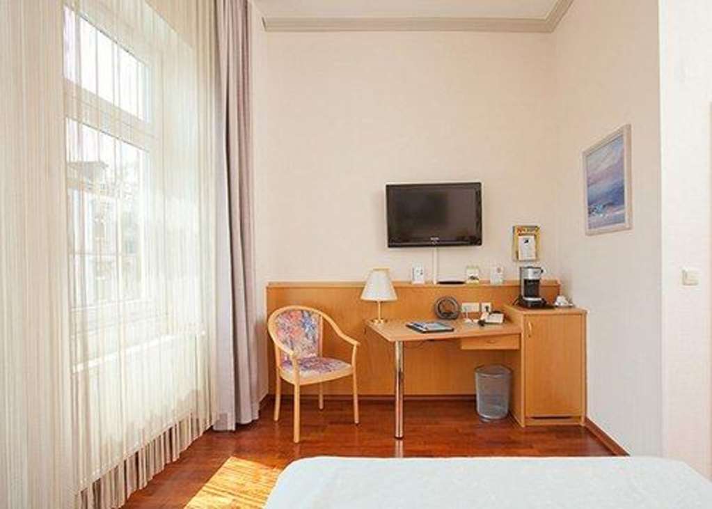 Komfort Am Kurpark Hotel 4*